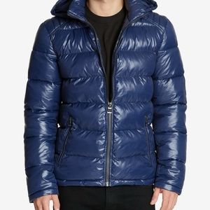Guess warm and lightweight essential bomber jacket. NWT